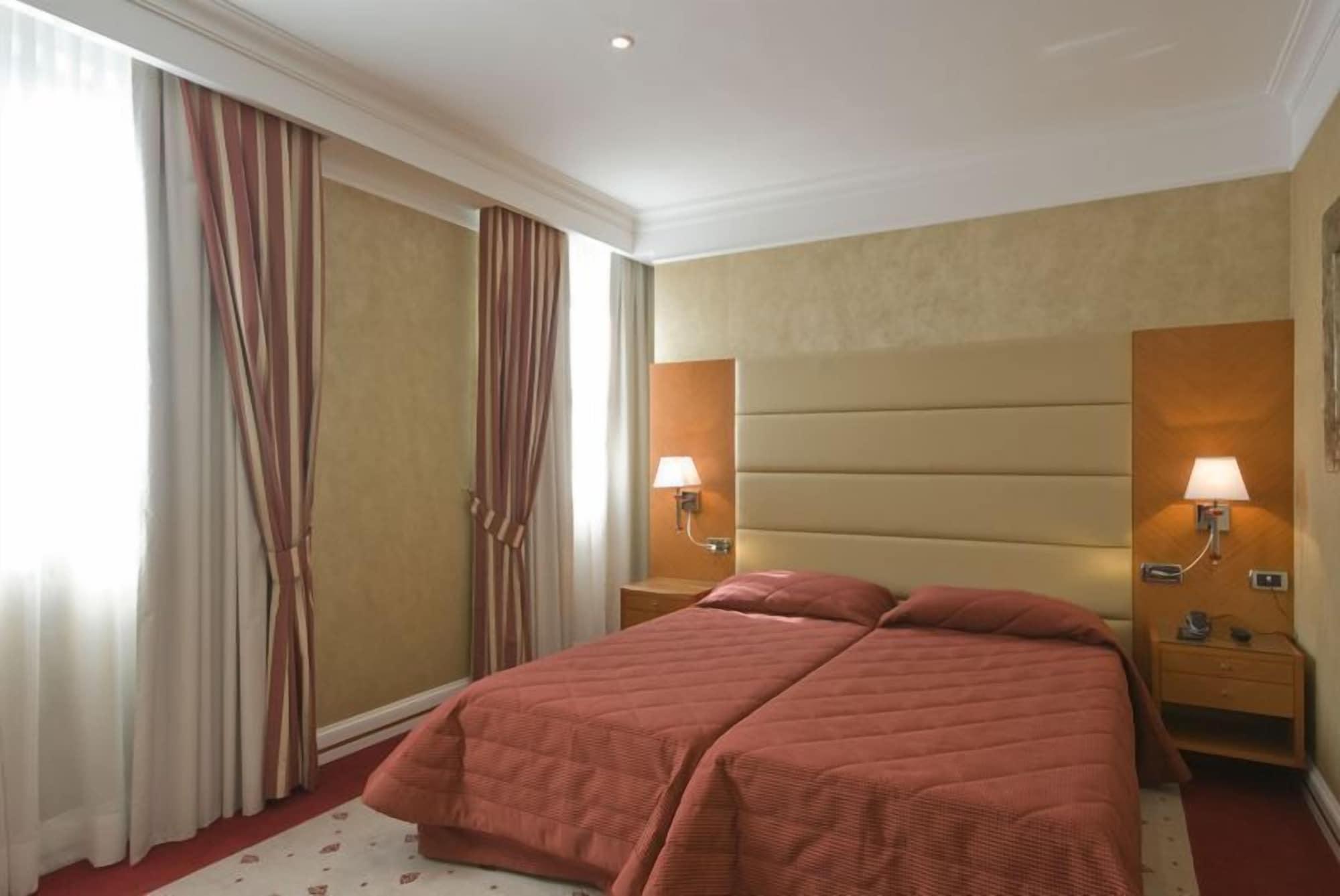 Hotel Perusia Perugia Luaran gambar