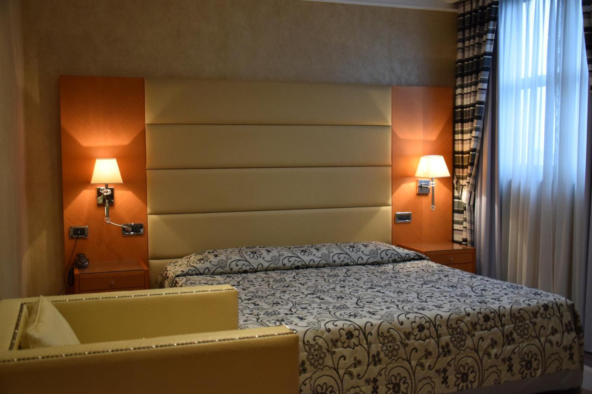 Hotel Perusia Perugia Luaran gambar