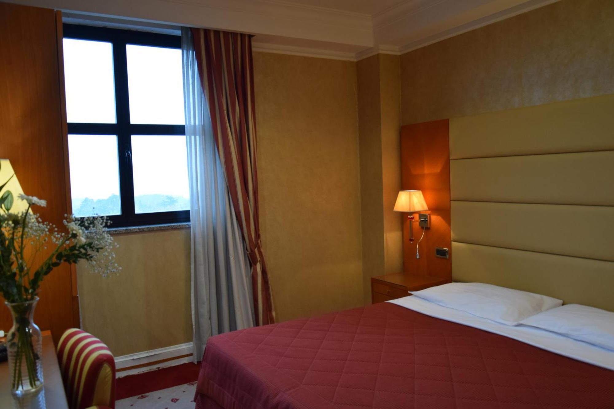 Hotel Perusia Perugia Luaran gambar